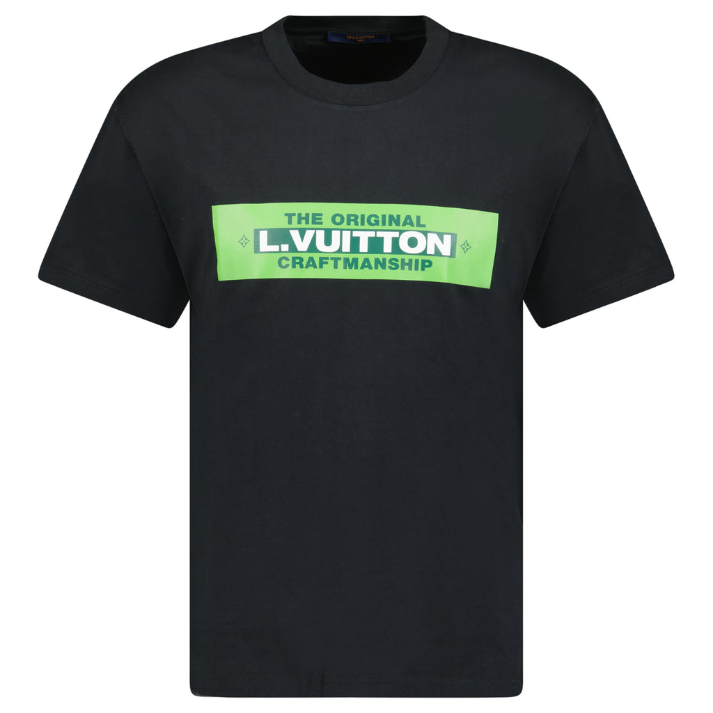 LOUIS VUITTON BLACK / GREEN LOGO T SHIRT - LARGE (NEW) - Affluent ArchivesUsed HIGH END DESIGNER CLOTHING