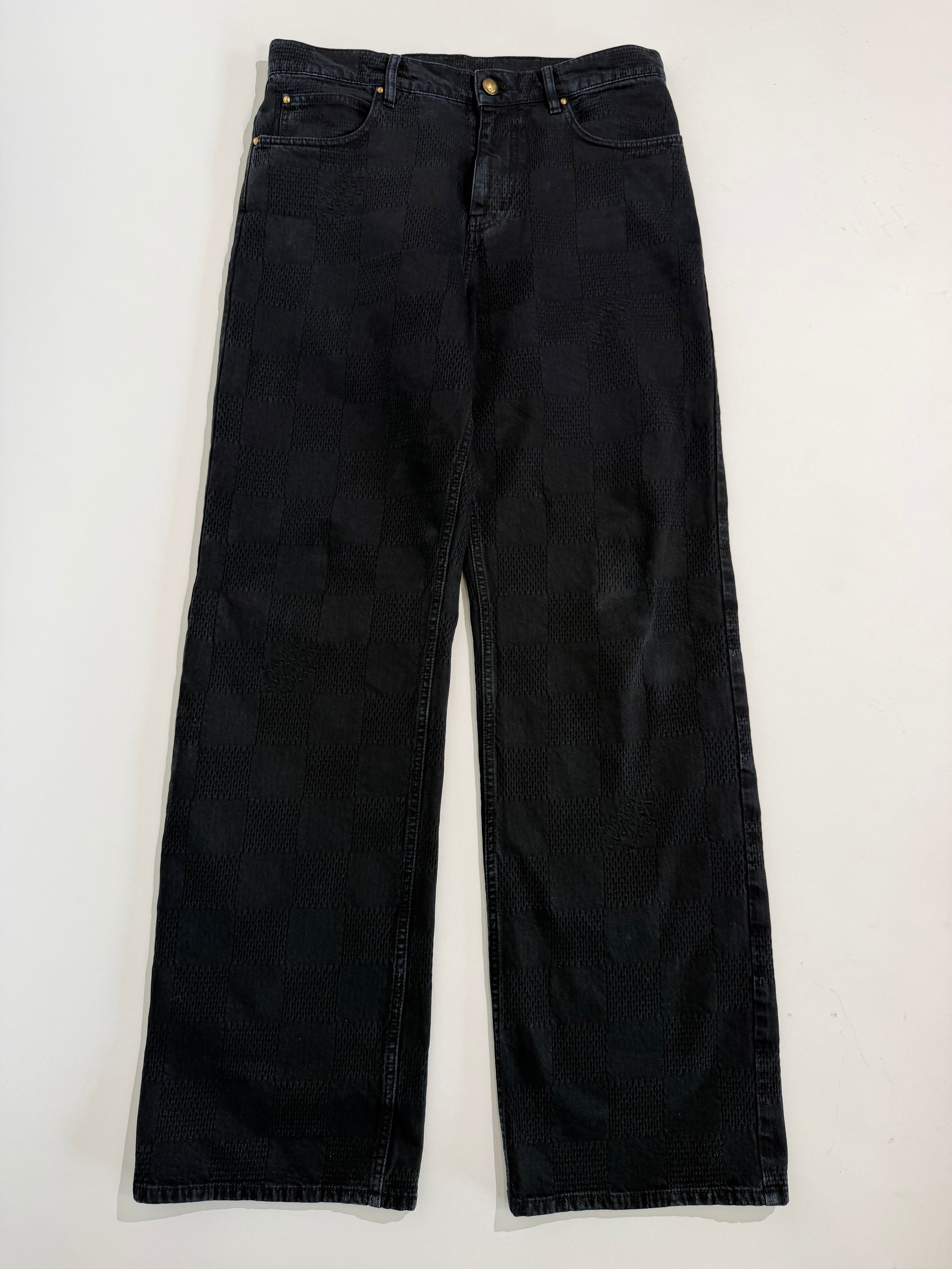 LOUIS VUITTON BLACK WORKER DAMIER JEANS - 30W / 32L | PRE OWNED - Affluent ArchivesUsed HIGH END DESIGNER CLOTHING