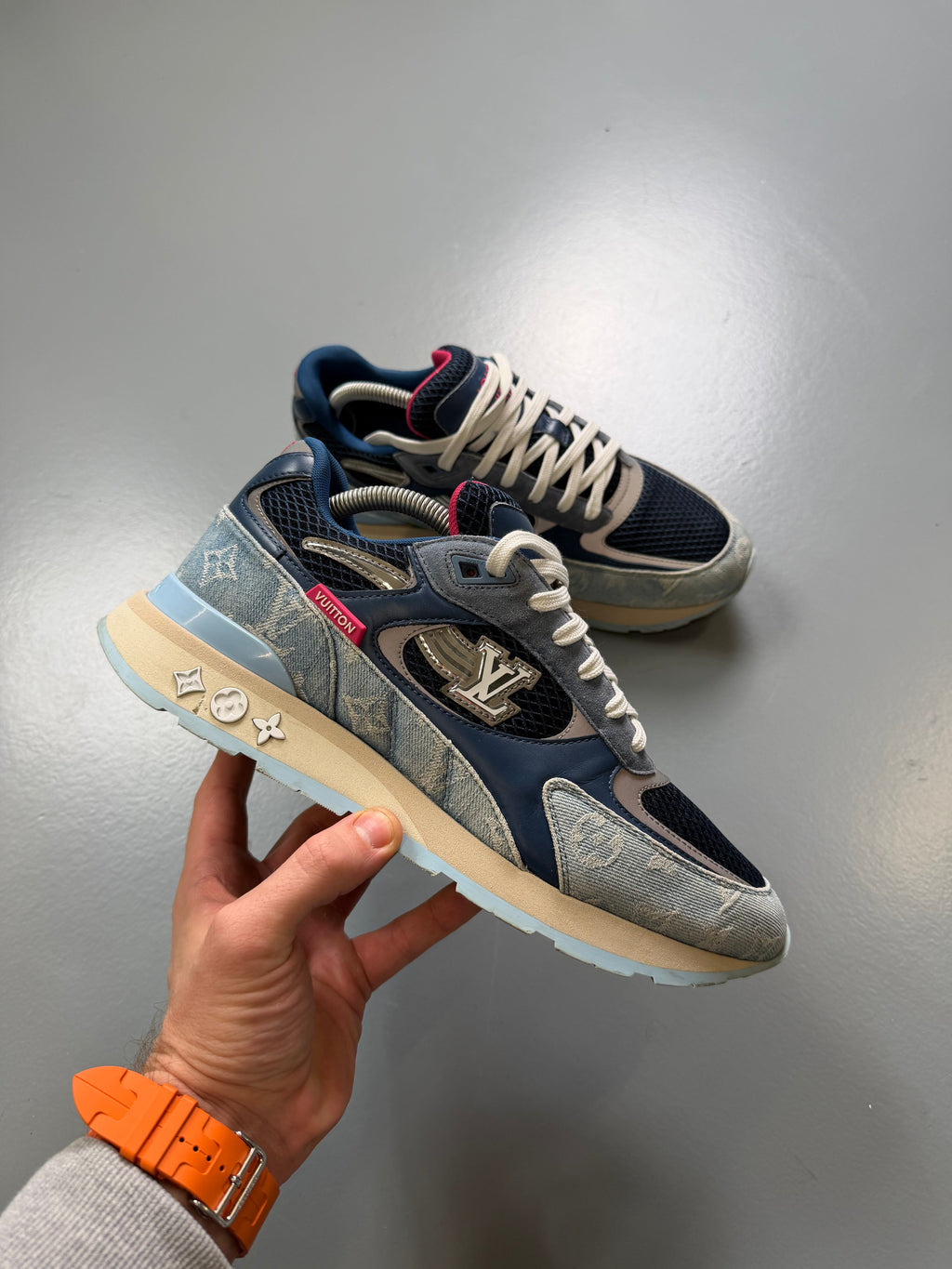 LOUIS VUITTON BLUE DENIM RUNAWAY TRAINER - UK 7.5 (Fits 8.5) - Affluent ArchivesUsed HIGH END DESIGNER CLOTHING