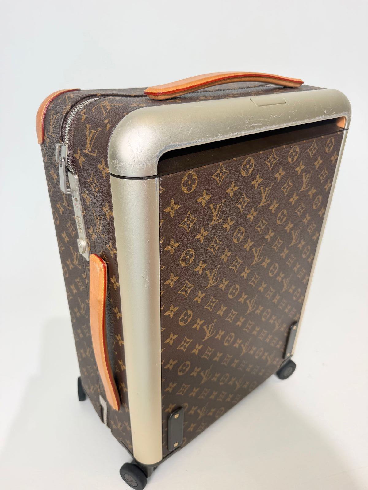 LOUIS VUITTON BROWN MONOGRAM HORIZON CABIN CASE 50 | PRE OWNED - Affluent ArchivesUsed HIGH END DESIGNER CLOTHING