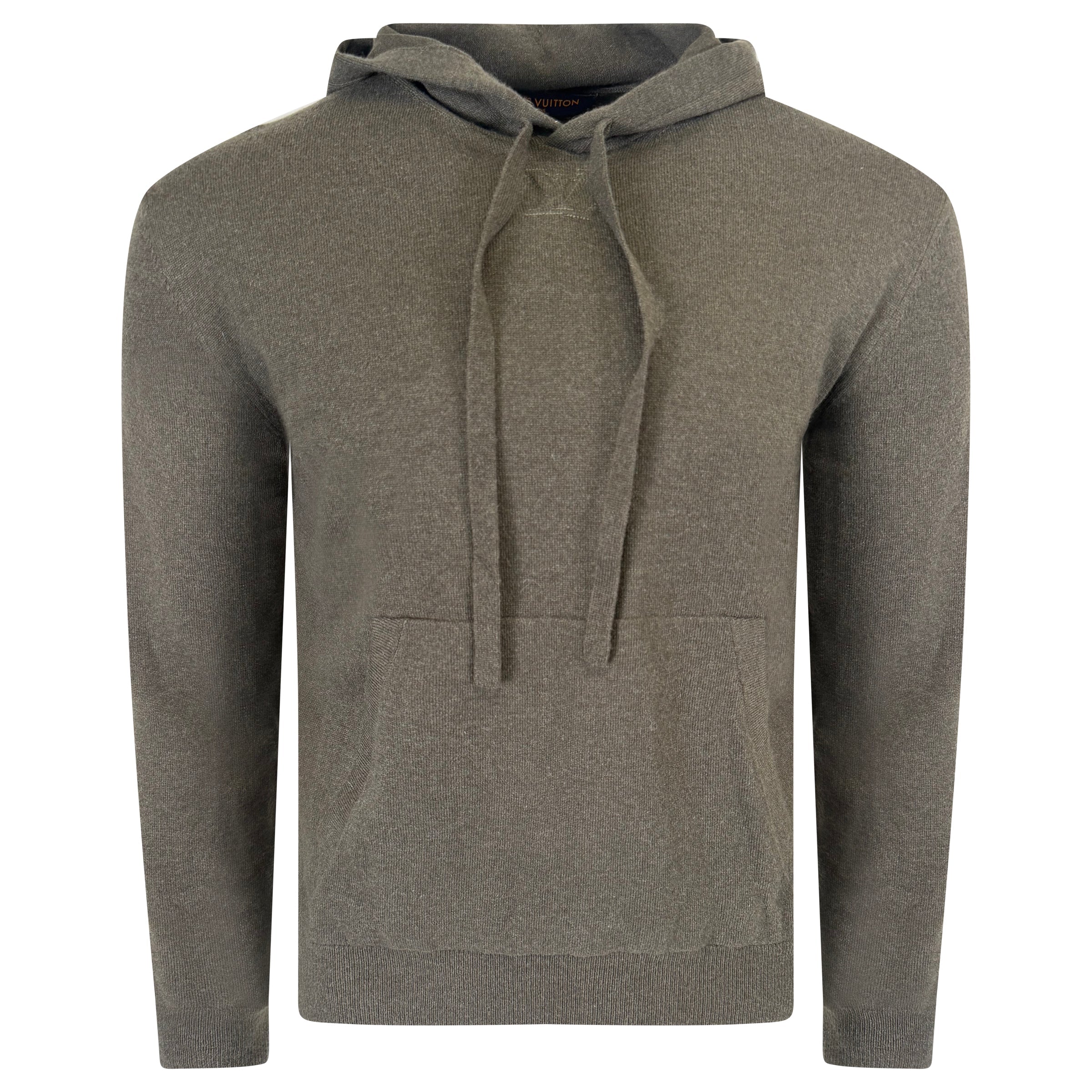 LOUIS VUITTON CASHMERE HOODIE GREY - SMALL | PRE OWNED - Affluent ArchivesUsed HIGH END DESIGNER CLOTHING