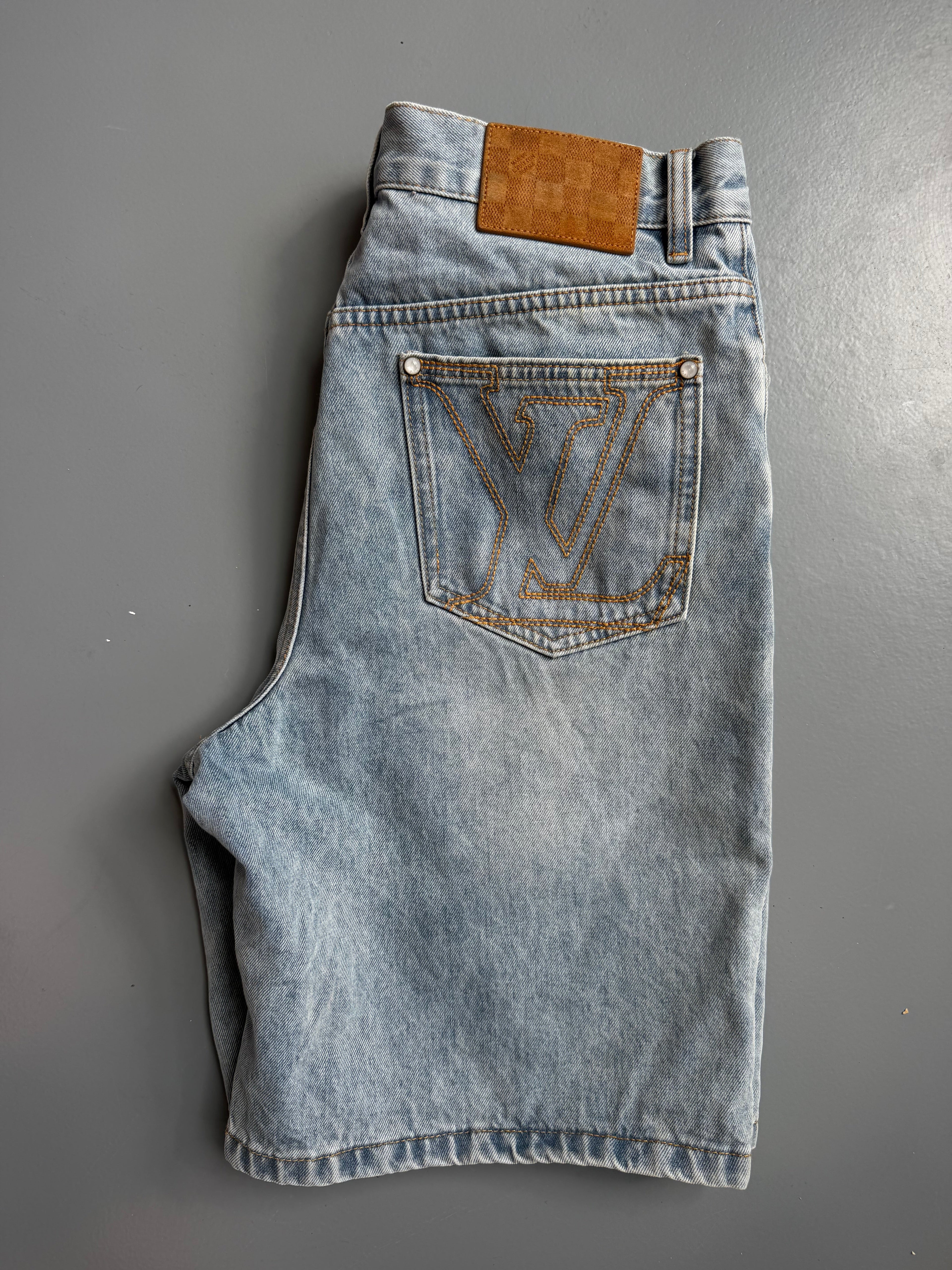 LOUIS VUITTON DENIM SHORTS - 32W| PRE OWNED - Affluent ArchivesUsed HIGH END DESIGNER CLOTHING