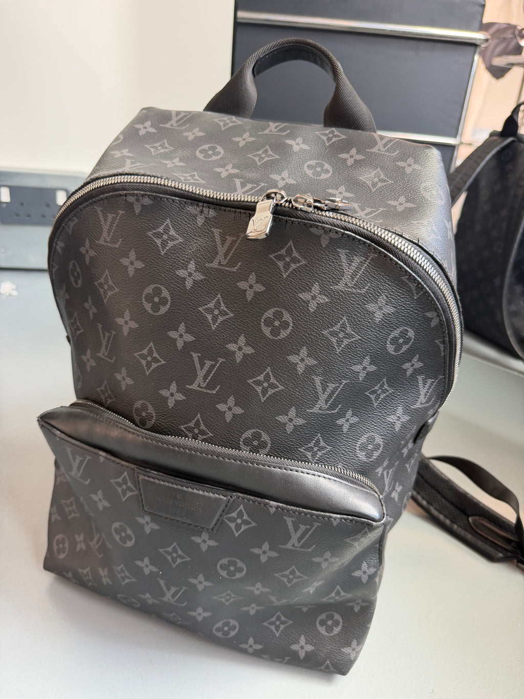 LOUIS VUITTON DISCOVERY BACKPACK | PRE OWNED ( - Affluent ArchivesUsed HIGH END DESIGNER CLOTHING