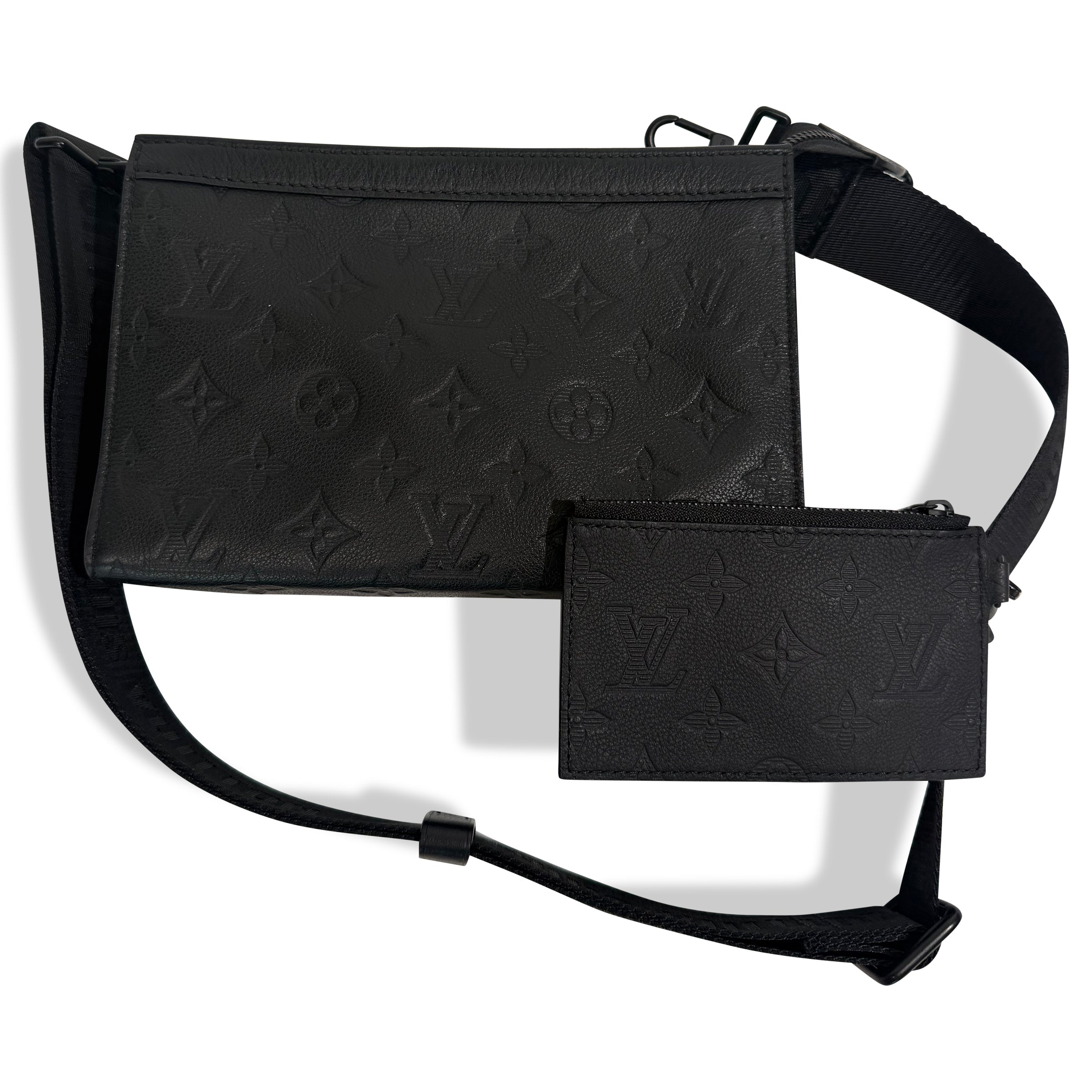 LOUIS VUITTON GASTON WEARABLE BAG BLACK | PRE OWNED - Affluent ArchivesUsed HIGH END DESIGNER CLOTHING