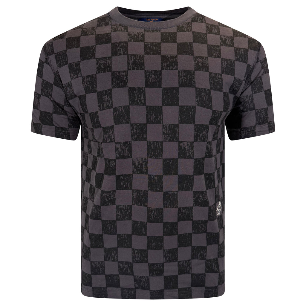 LOUIS VUITTON GREY DAMIER MARQUE DEOPOSEE T SHIRT - MEDIUM | PRE OWNED - Affluent ArchivesUsed HIGH END DESIGNER CLOTHING