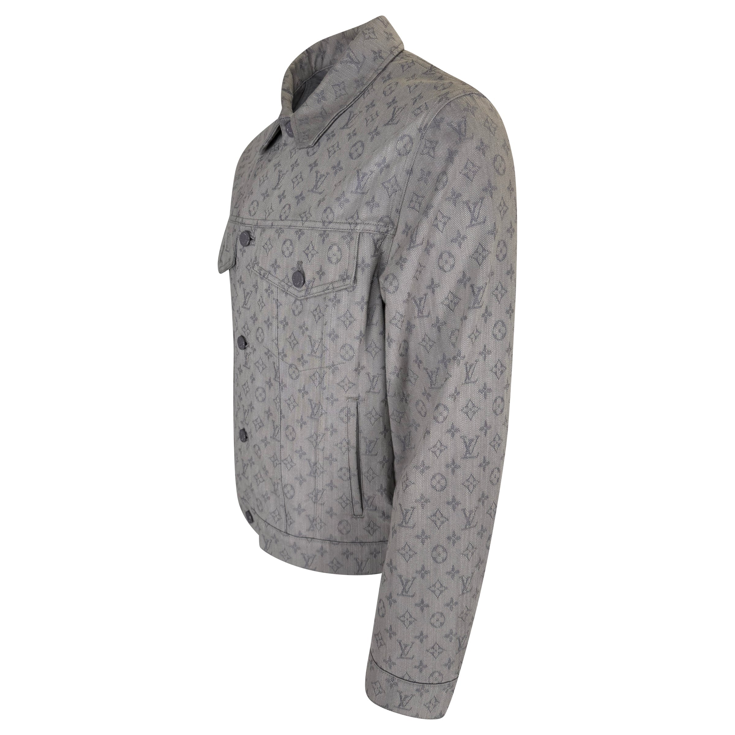 LOUIS VUITTON GREY DENIM MONOGRAM JACKET - 3XL (Fits XL) - Affluent ArchivesUsed HIGH END DESIGNER CLOTHING