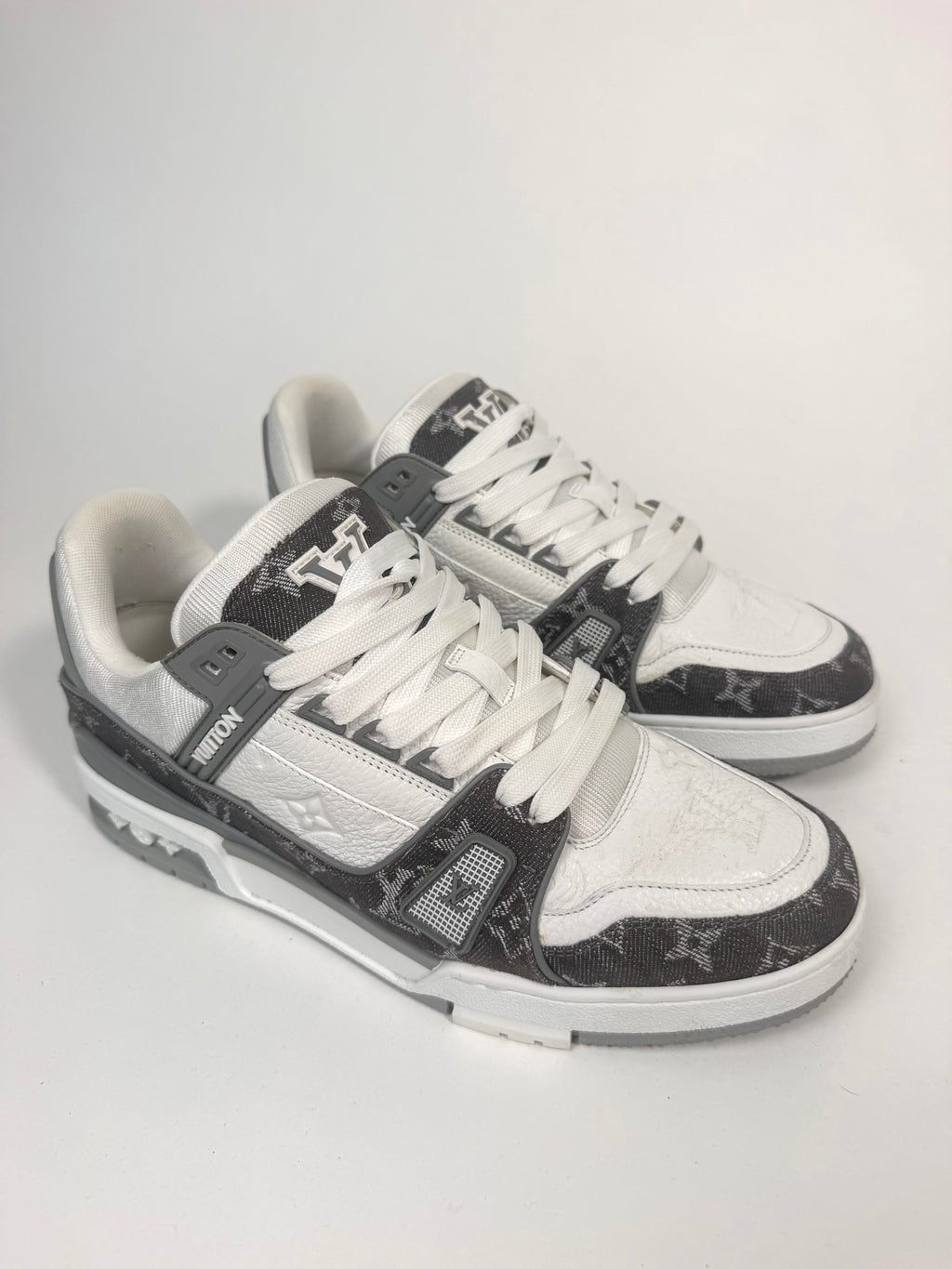 LOUIS VUITTON GREY DENIM TRAINER - UK 7 (Fits 8) | PRE OWNED - Affluent ArchivesUsed HIGH END DESIGNER CLOTHING