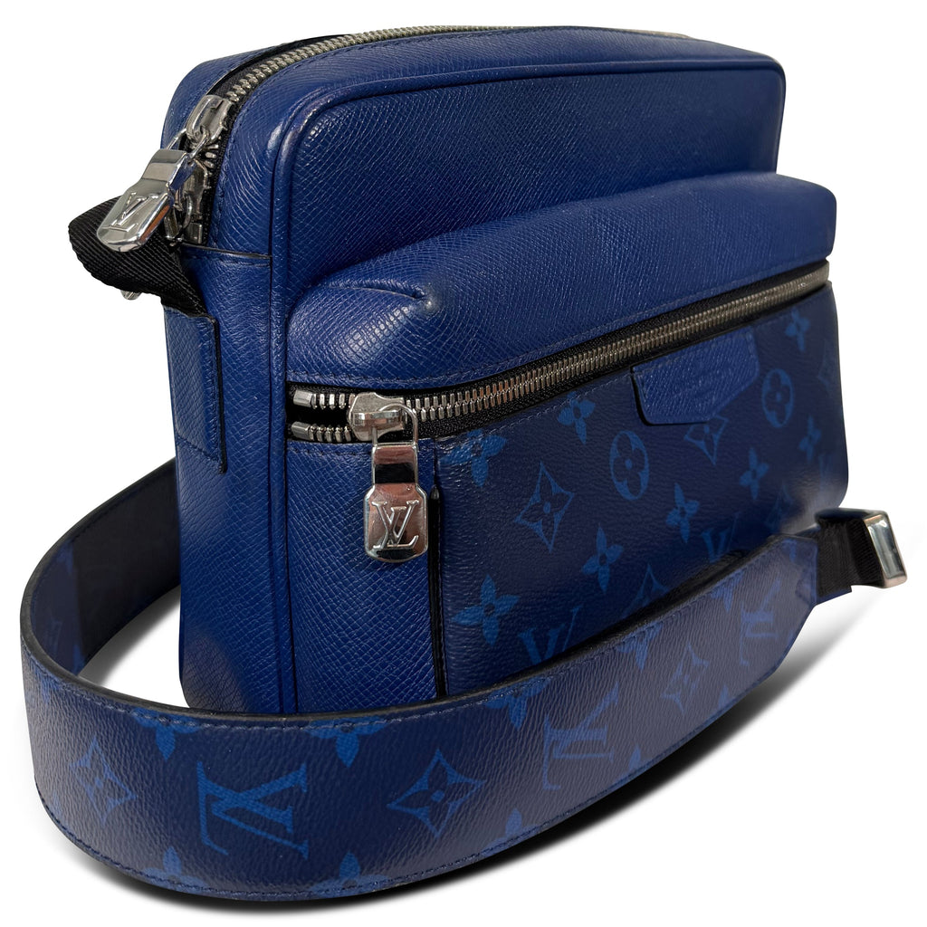 LOUIS VUITTON OUTDOOR MESSENGER BAG | PRE OWNED - Affluent ArchivesUsed HIGH END DESIGNER CLOTHING