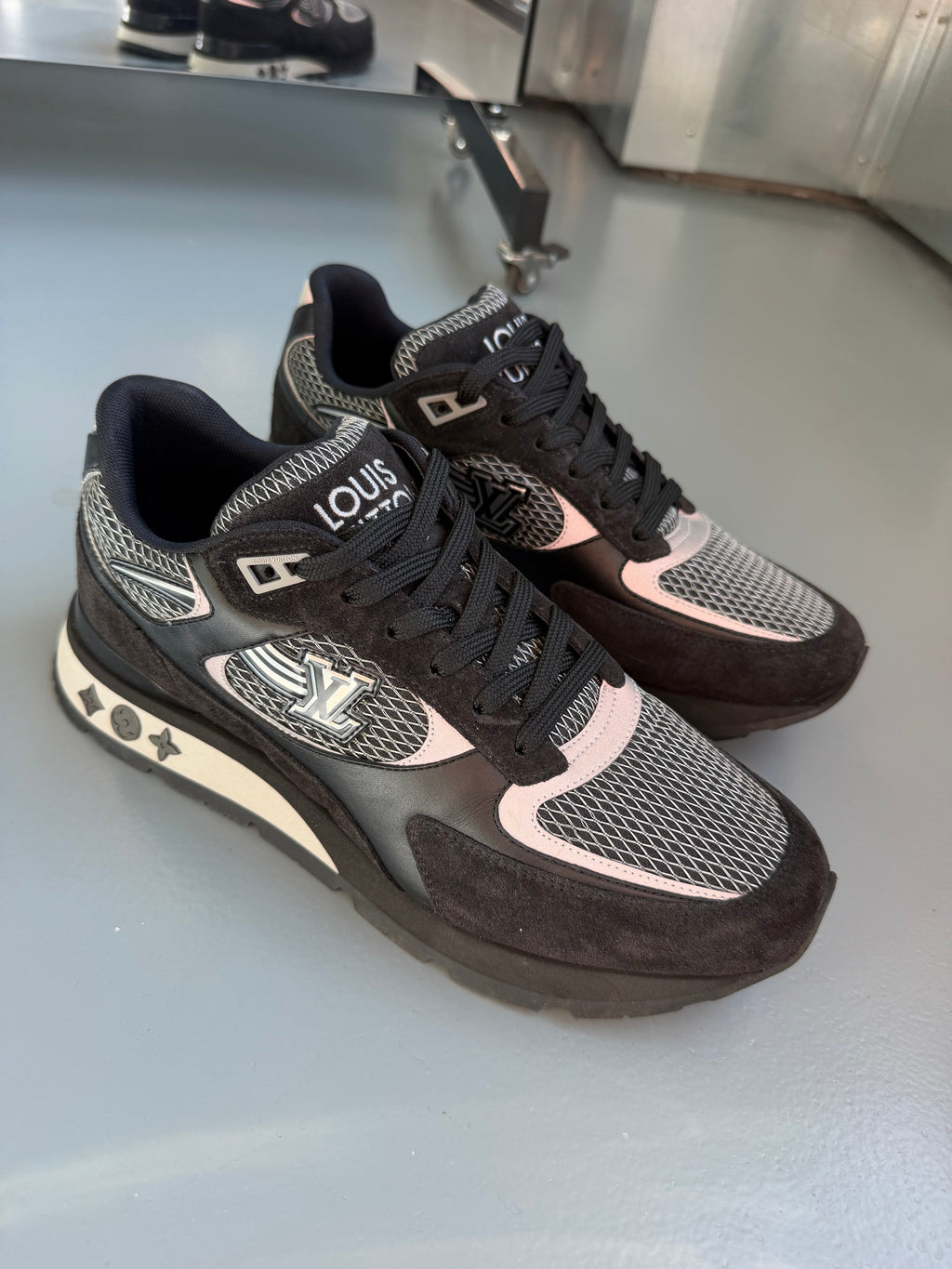 LOUIS VUITTON RUNAWAY TRAINERS BLACK - UK 6 (Fits 7) | PRE OWNED - Affluent ArchivesUsed HIGH END DESIGNER CLOTHING
