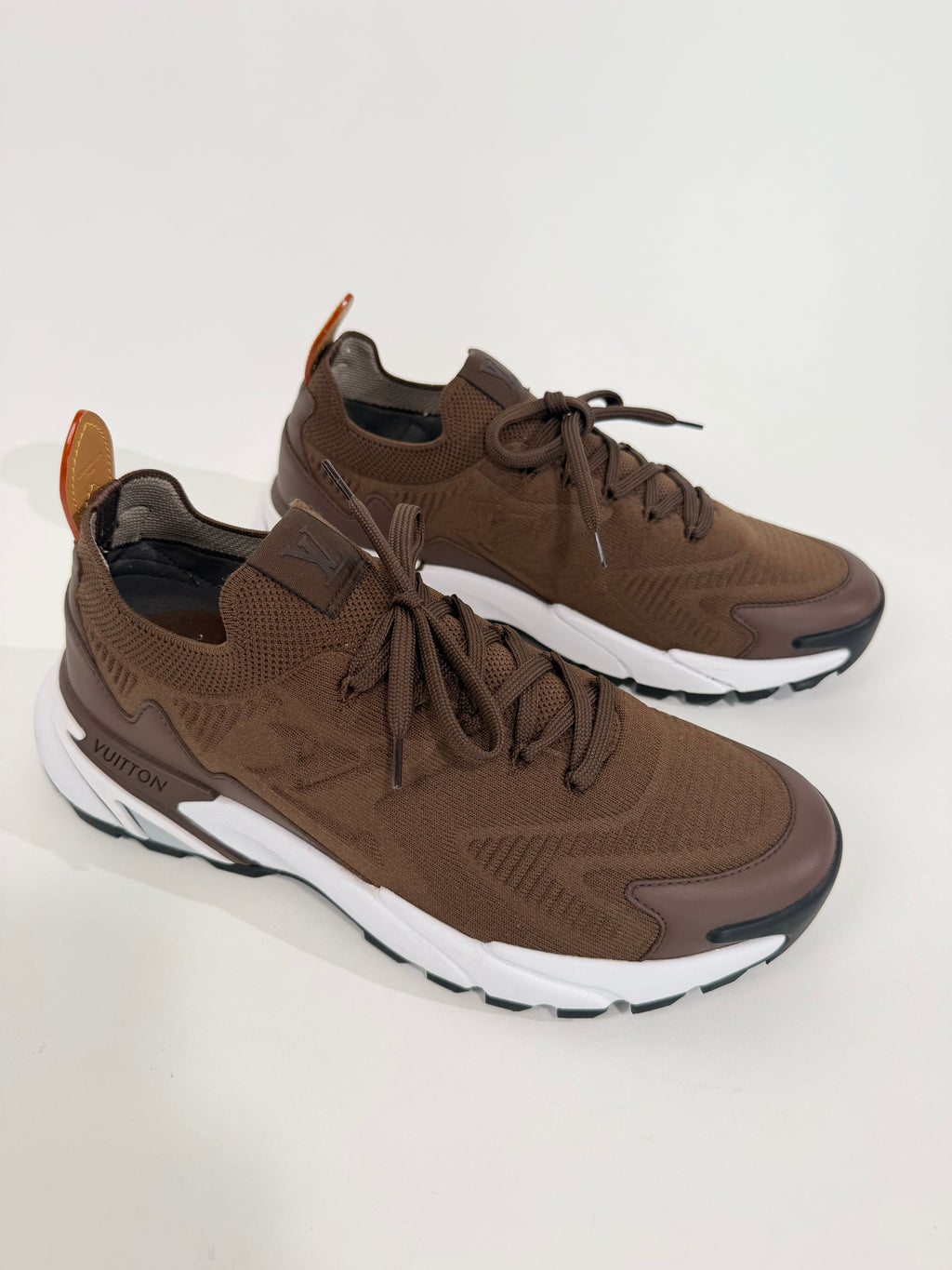 LOUIS VUITTON TATIC KNIT RUNNER TRAINER BROWN - UK 7 (Fits 8) | PRE OWNED - Affluent ArchivesUsed HIGH END DESIGNER CLOTHING