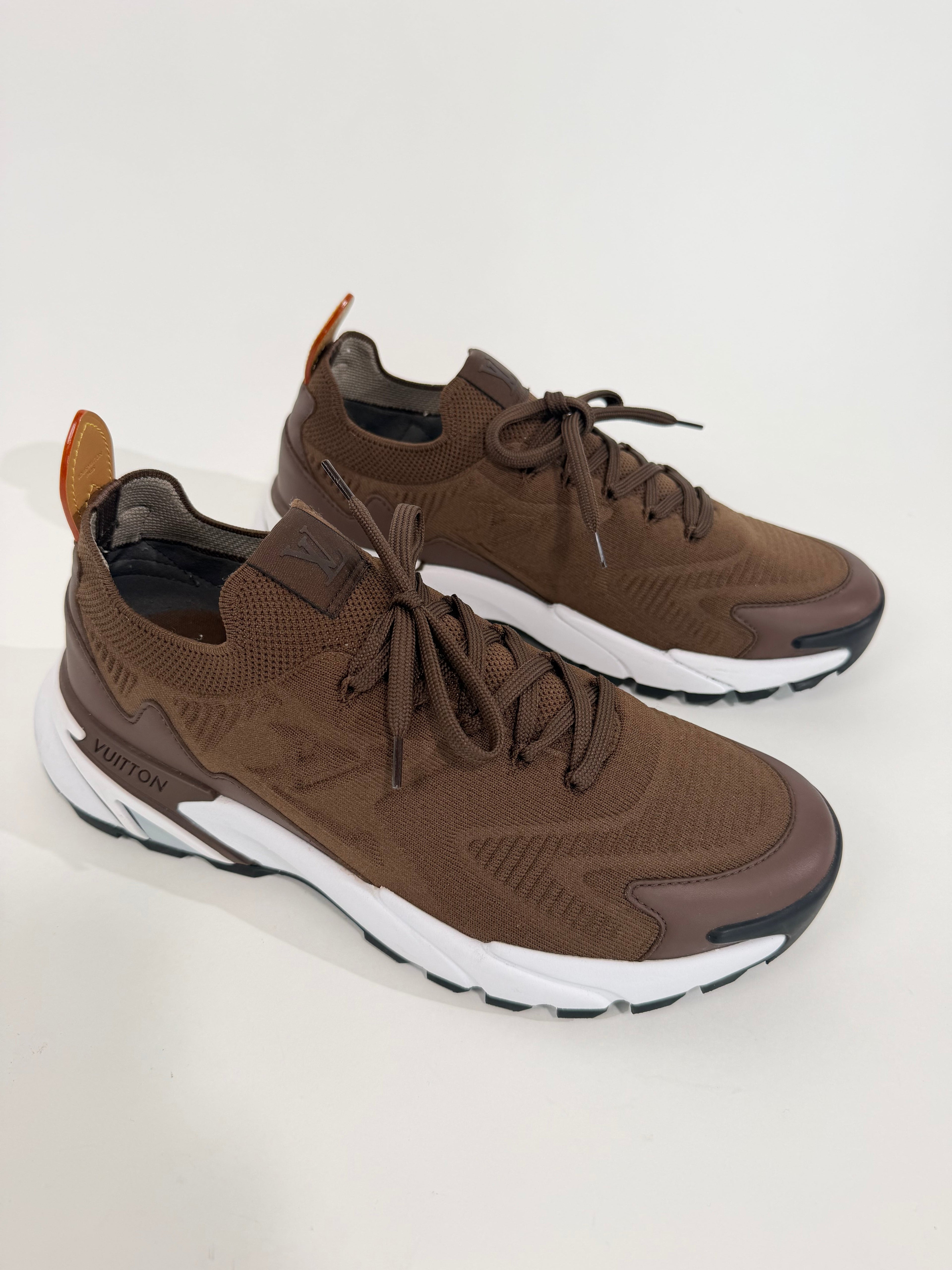 LOUIS VUITTON TATIC KNIT RUNNER TRAINER BROWN - UK 7 (Fits 8) | PRE OWNED - Affluent ArchivesUsed HIGH END DESIGNER CLOTHING