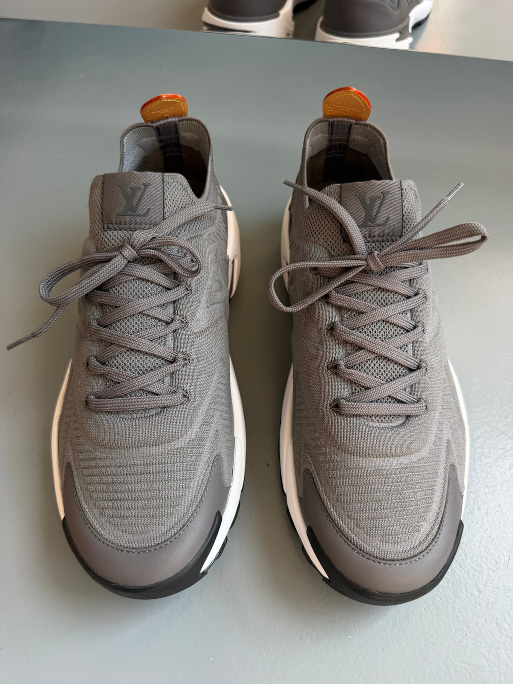 LOUIS VUITTON TATIC KNIT RUNNER TRAINER GREY - UK 7.5 (Fits 8.5) | NEW - Affluent ArchivesUsed HIGH END DESIGNER CLOTHING