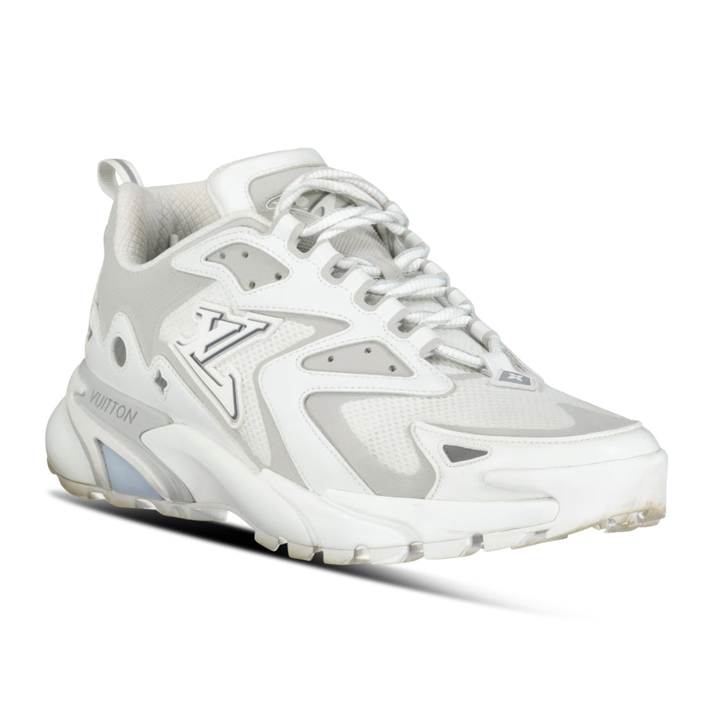 LOUIS VUITTON TATIC RUNNER TRAINER WHITE - UK 7 (Fit 8) - Affluent ArchivesUsed HIGH END DESIGNER CLOTHING