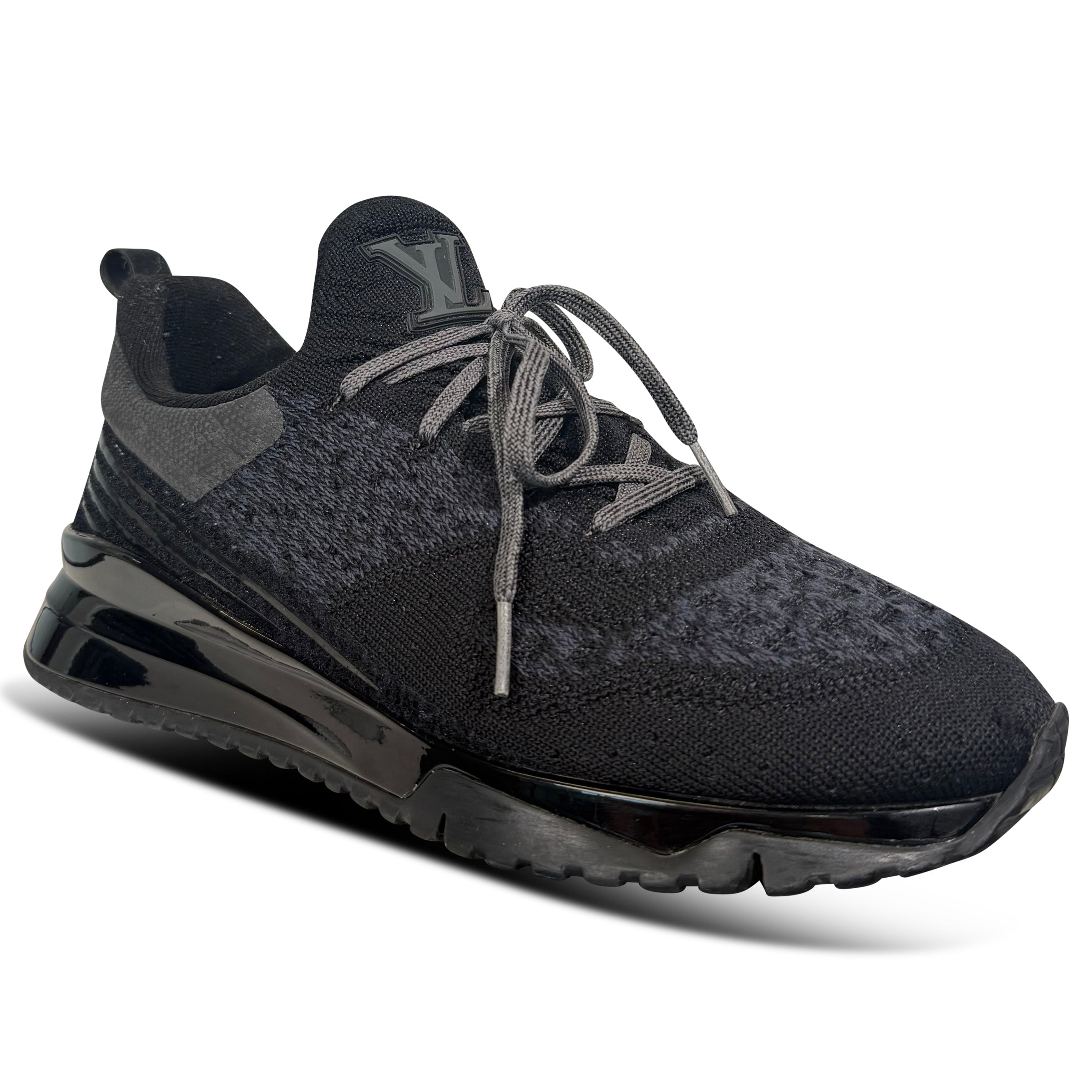 LOUIS VUITTON VNR TRAINER GREY - UK 7 (Fit 8) | PRE OWNED - Affluent ArchivesUsed HIGH END DESIGNER CLOTHING