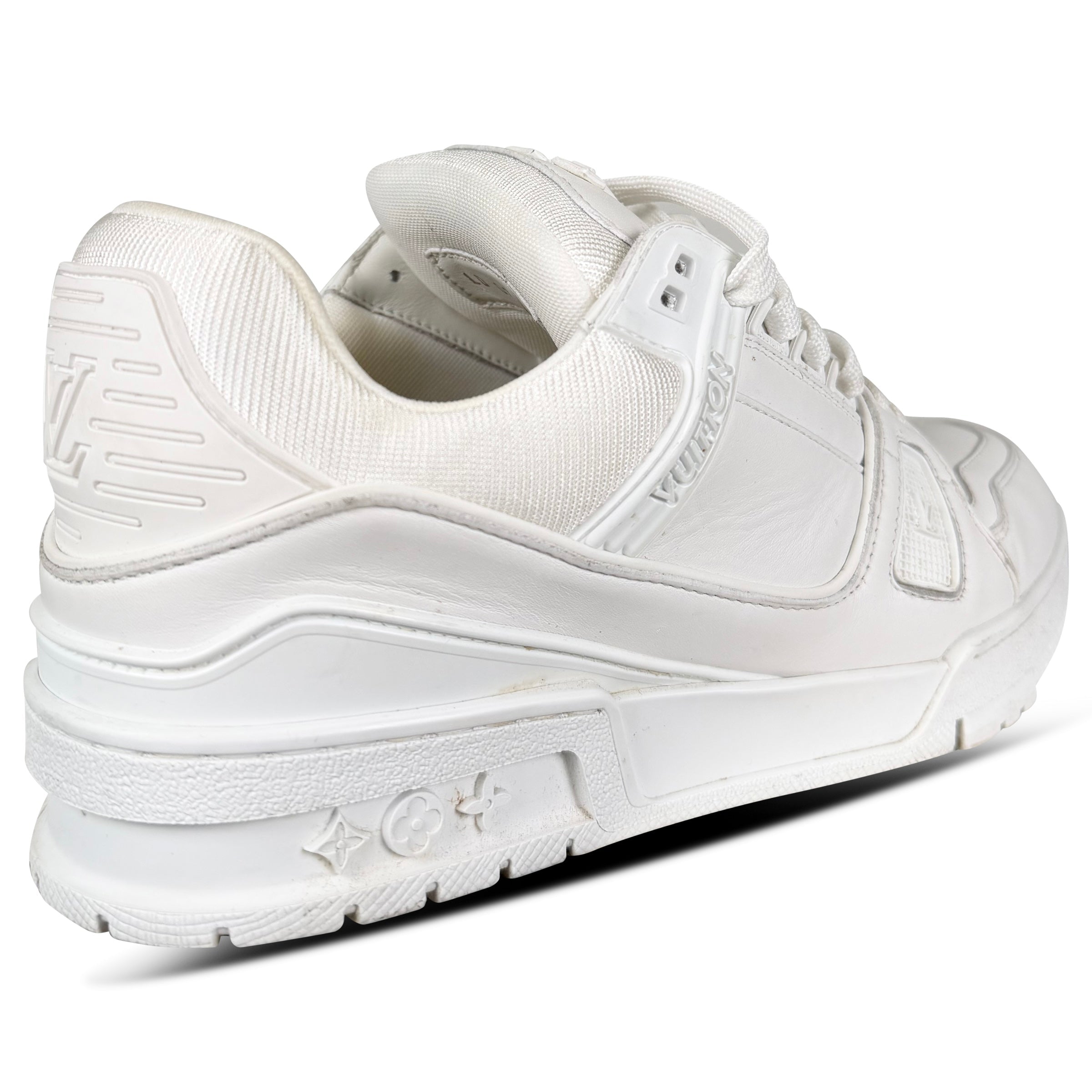 LOUIS VUITTON WHITE LV SNEAKER - UK 6 (Fit 7) | PRE OWNED - Affluent ArchivesUsed HIGH END DESIGNER CLOTHING