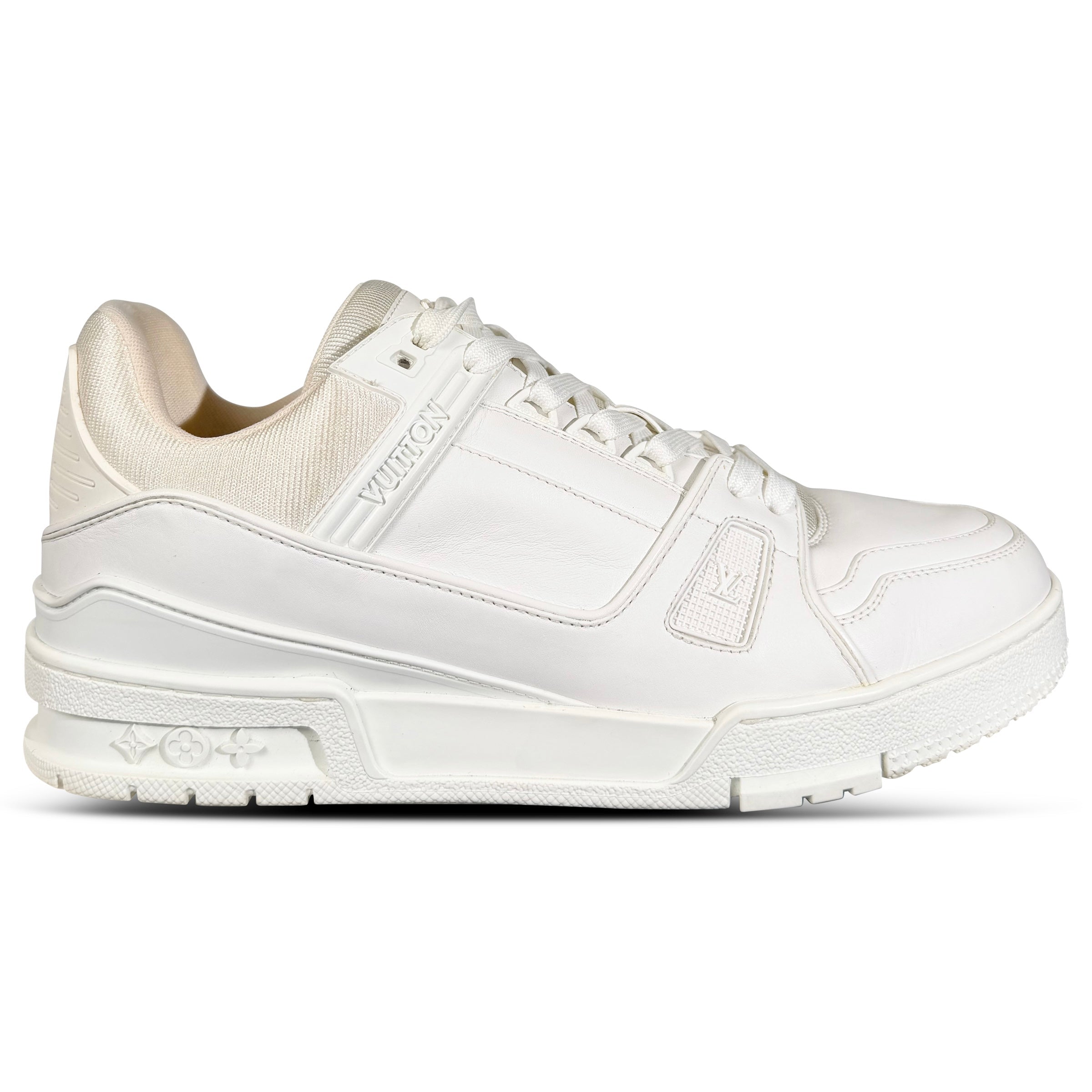 LOUIS VUITTON WHITE LV SNEAKER - UK 8 (Fits 9) | PRE OWNED - Affluent ArchivesUsed HIGH END DESIGNER CLOTHING