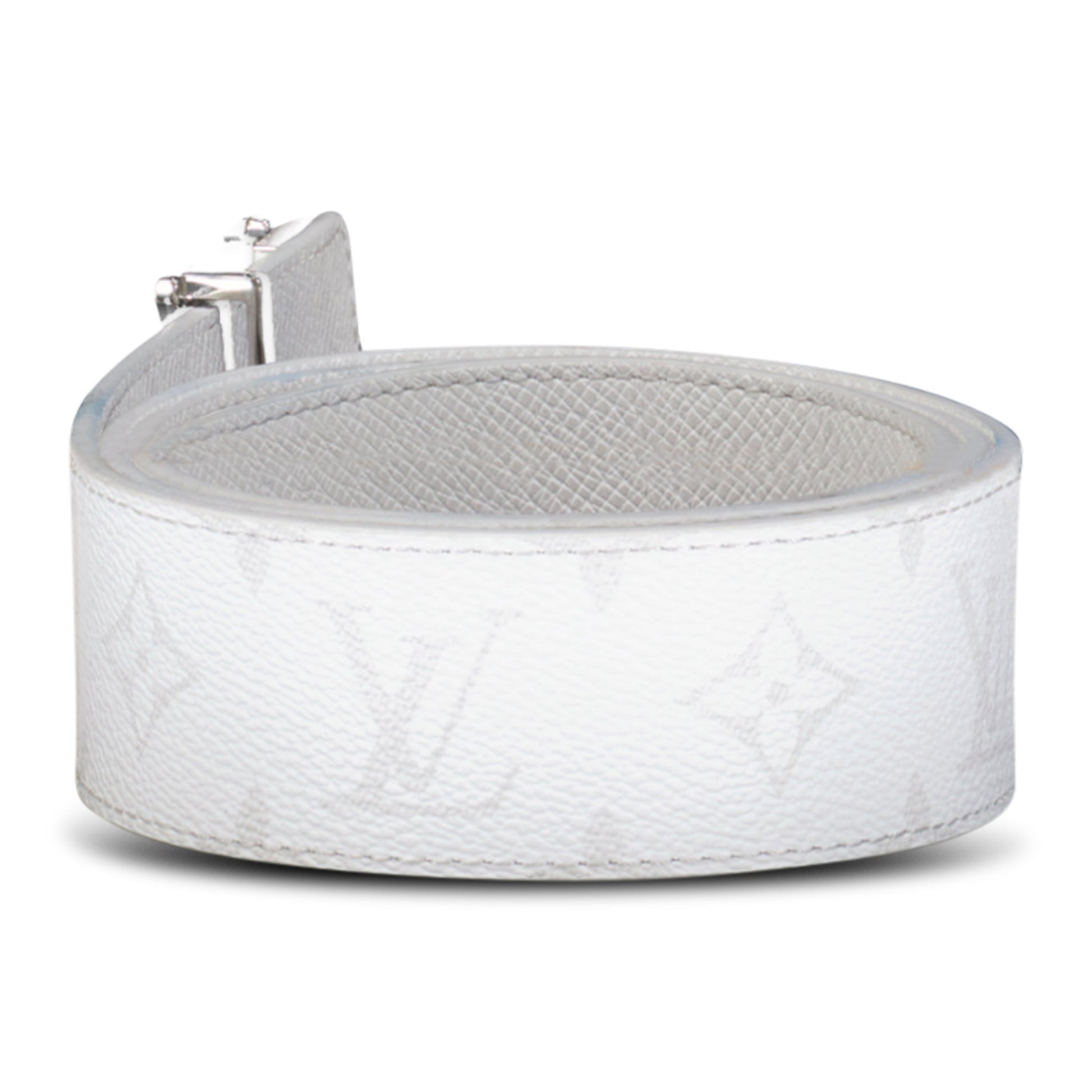 LOUIS VUITTON WHITE MONOGRAM BELT - 32 - 36W - Affluent ArchivesUsed HIGH END DESIGNER CLOTHING