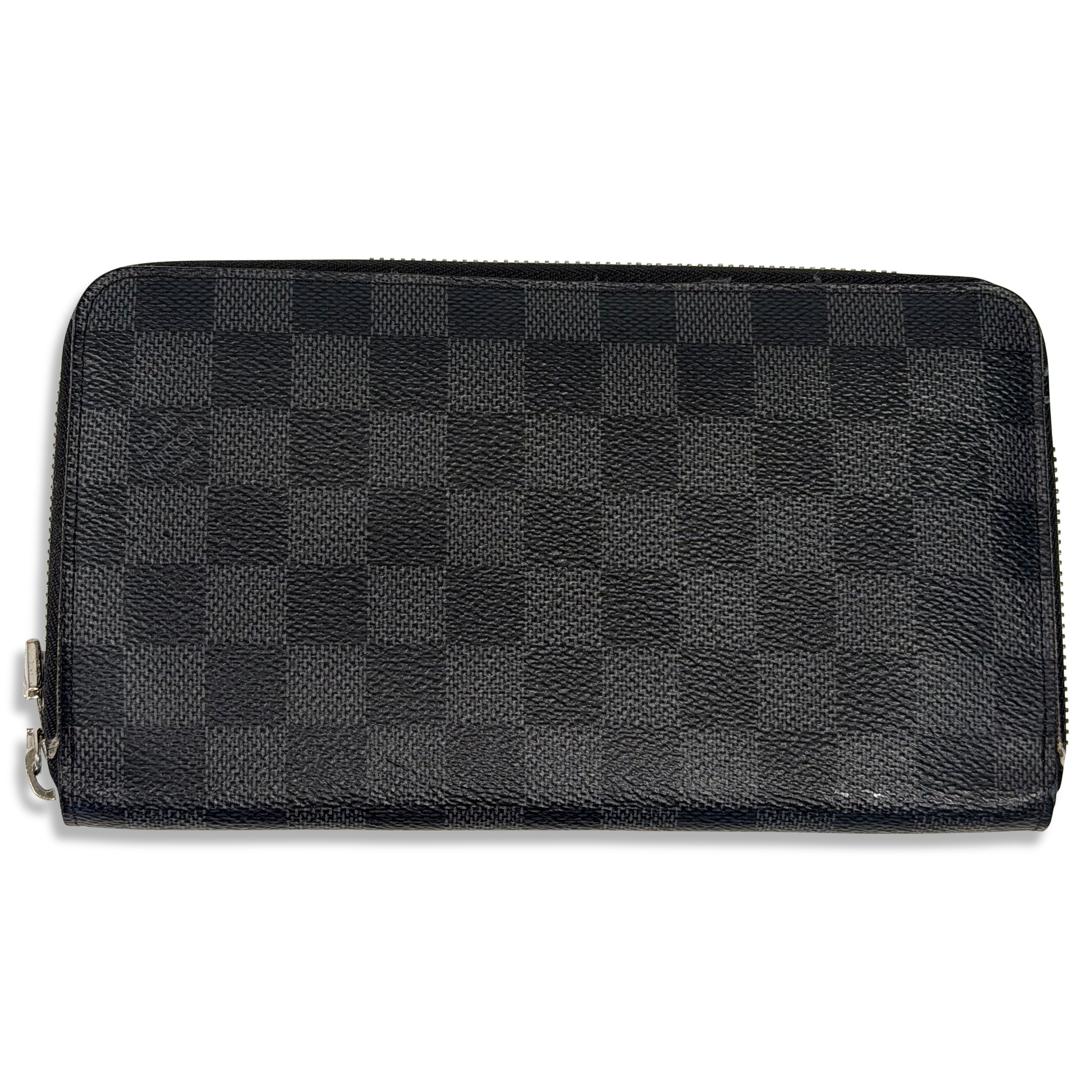 LOUIS VUITTON ZIPPY HORIZONTAL WALLET | PRE OWNED - Affluent ArchivesUsed HIGH END DESIGNER CLOTHING