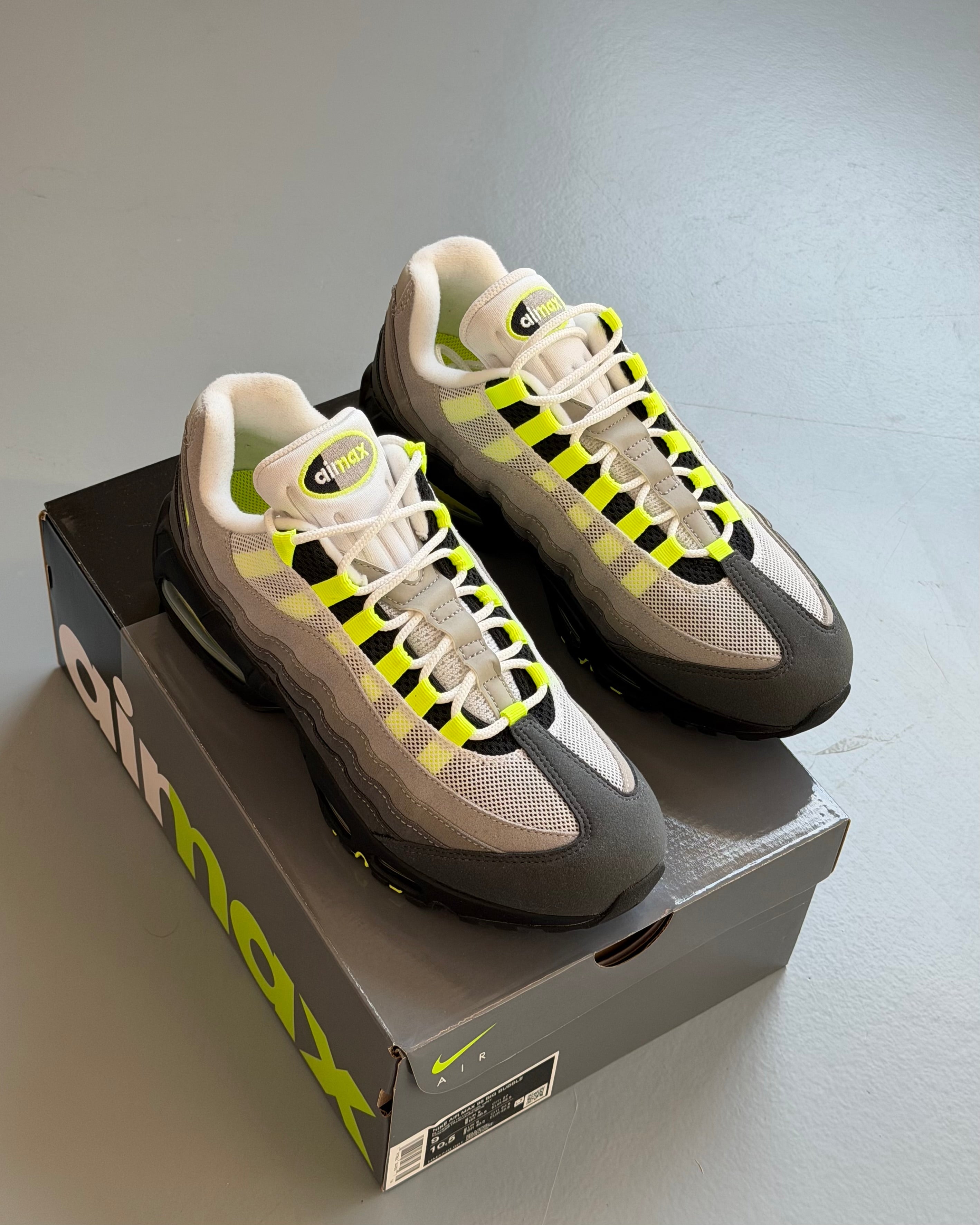 NIKE AIRMAX 95 OG NEON | UK 8 (42) | NEW - Affluent ArchivesUsed HIGH END DESIGNER CLOTHING