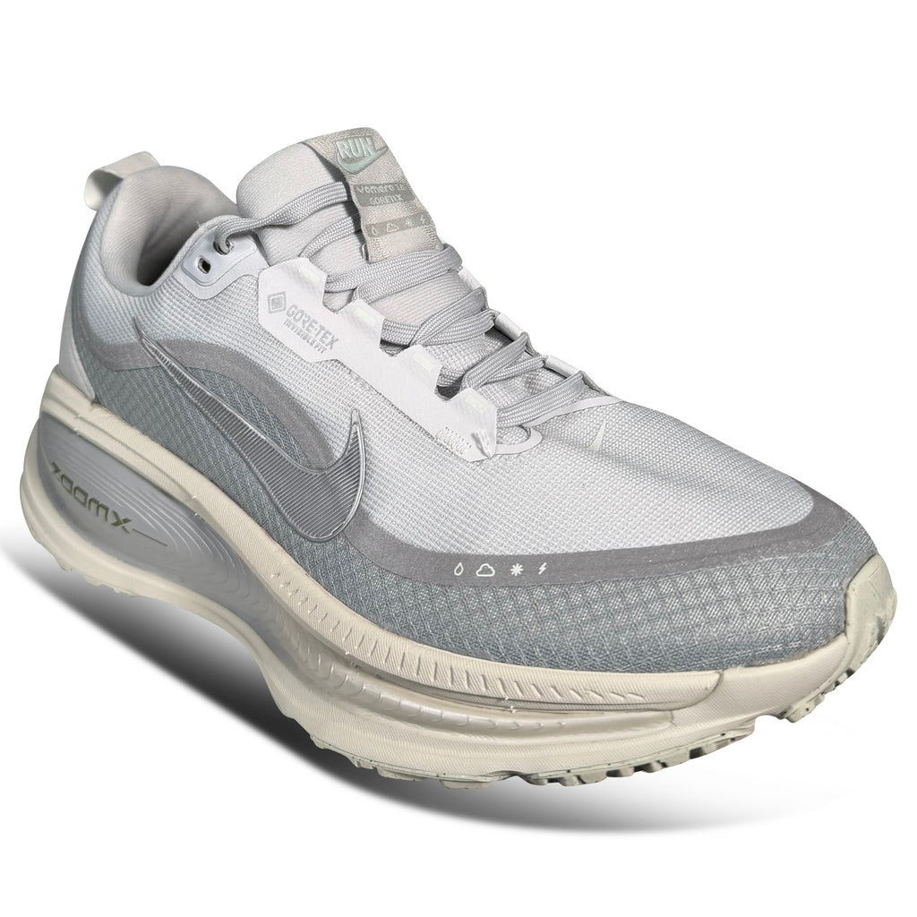 NIKE GORTEX VOMERO GREY - UK 8.5 | PRE OWNED - Affluent ArchivesUsed HIGH END DESIGNER CLOTHING