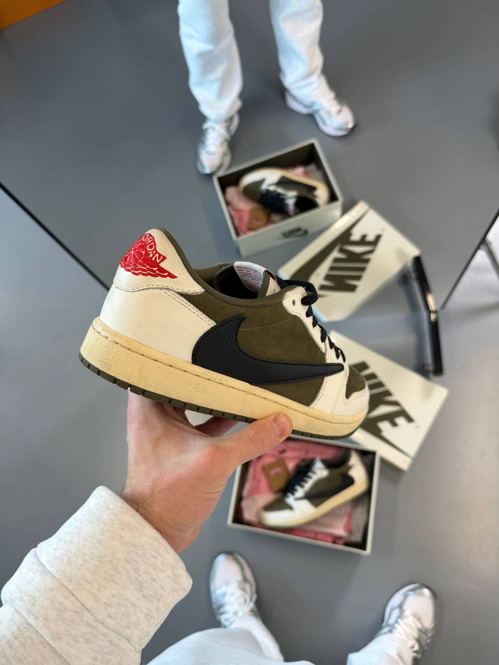 NIKE TRAVIS SCOTT X AIR JORDAN 1 REVERSE OLIVE TRAINER - UK 9.5 - Affluent ArchivesUsed HIGH END DESIGNER CLOTHING