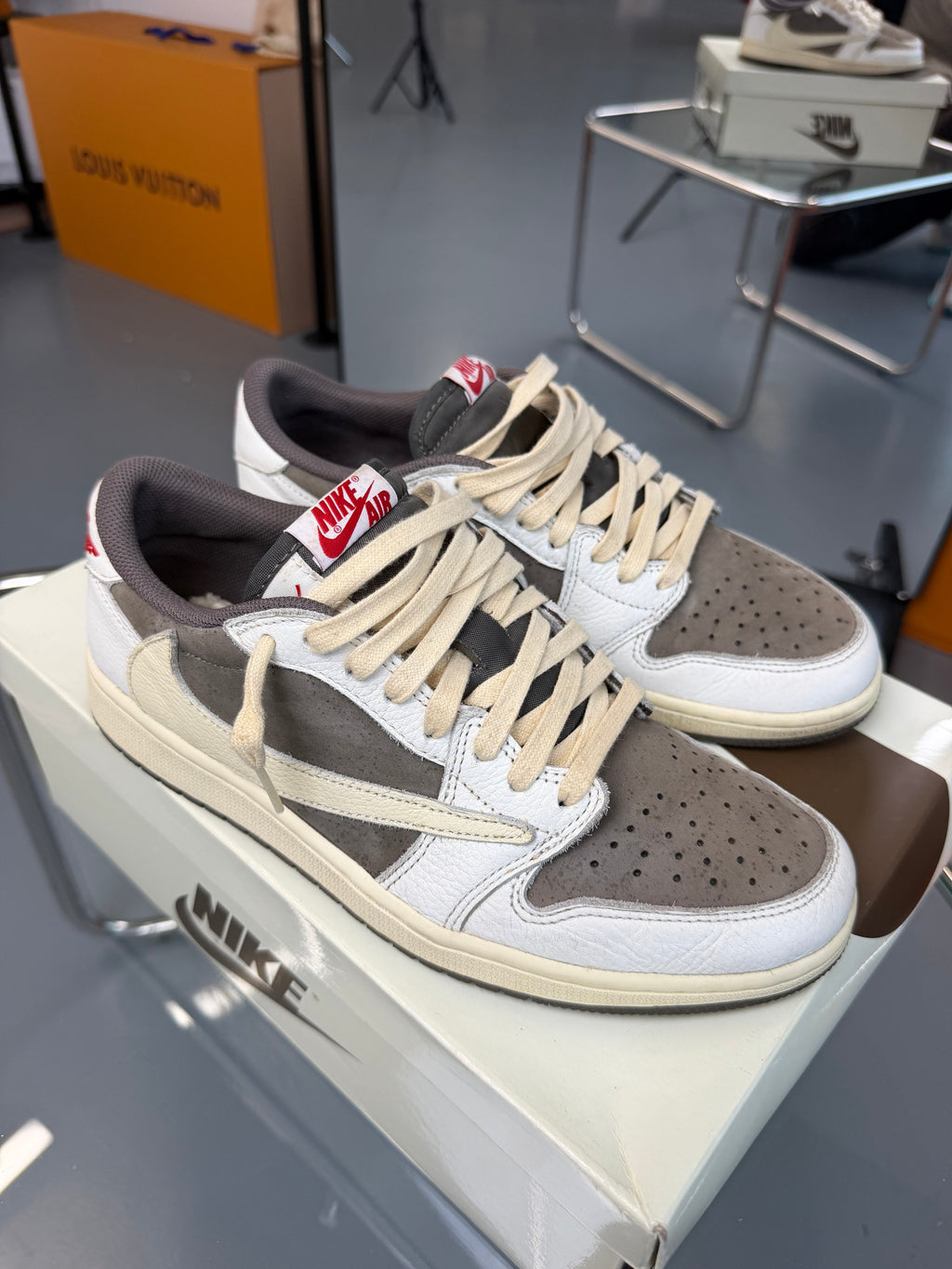NIKE TRAVIS SCOTT X AIR JORDAN REVERSE MOCHA LOW OG - UK 7.5 | PRE OWNED - Affluent ArchivesUsed HIGH END DESIGNER CLOTHING