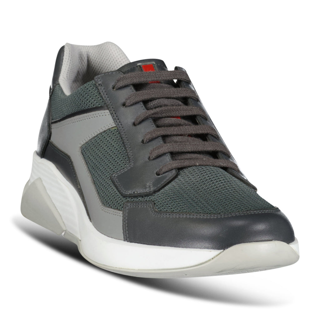 PRADA GREY LINEA ROSSA TRAINER - UK 7 (41) - Affluent ArchivesUsed HIGH END DESIGNER CLOTHING