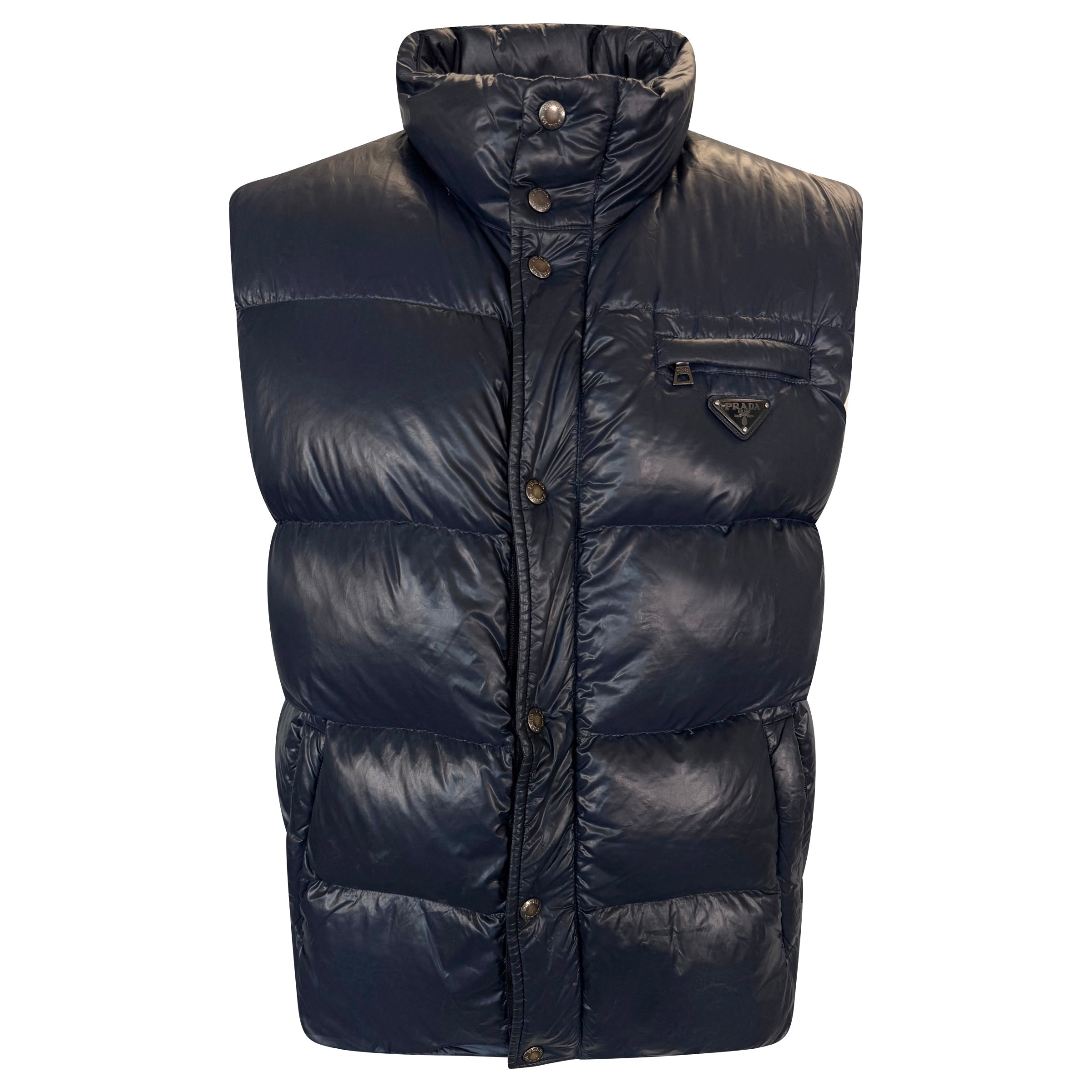 PRADA NAVY GILET - XXL (Fits XL) | PRE OWNED - Affluent ArchivesUsed HIGH END DESIGNER CLOTHING