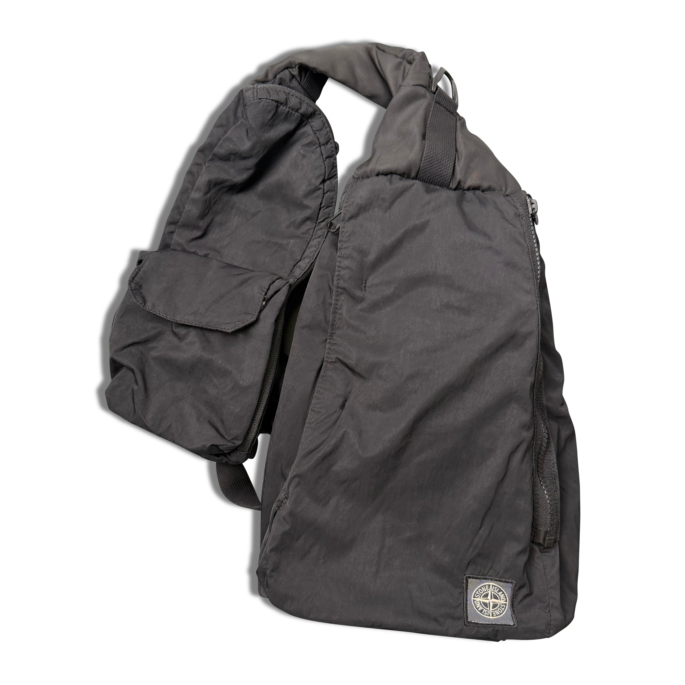 STONE ISLAND BLACK SLING UTILITY BAG - Affluent ArchivesUsed HIGH END DESIGNER CLOTHING