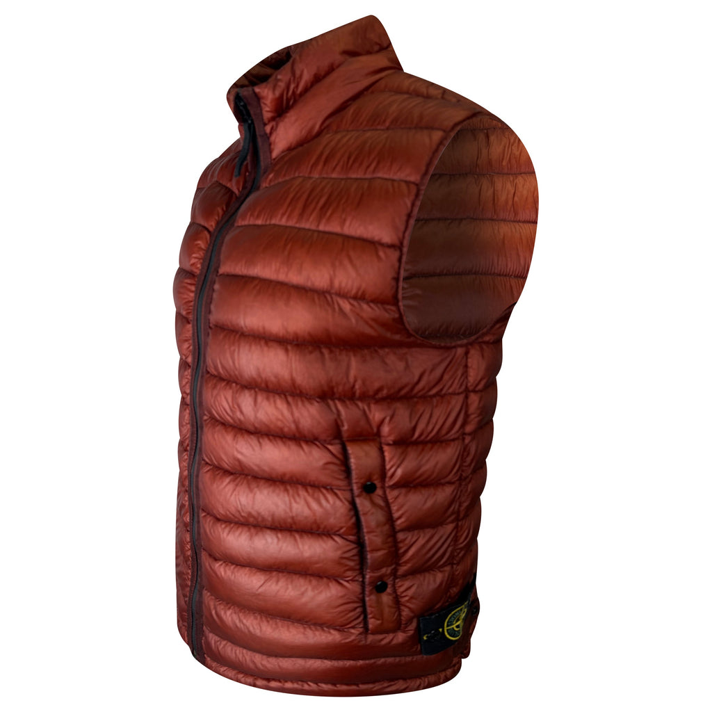 STONE ISLAND BURGUNDY QUILTED GILET - MEDIUM - Affluent ArchivesUsed HIGH END DESIGNER CLOTHING