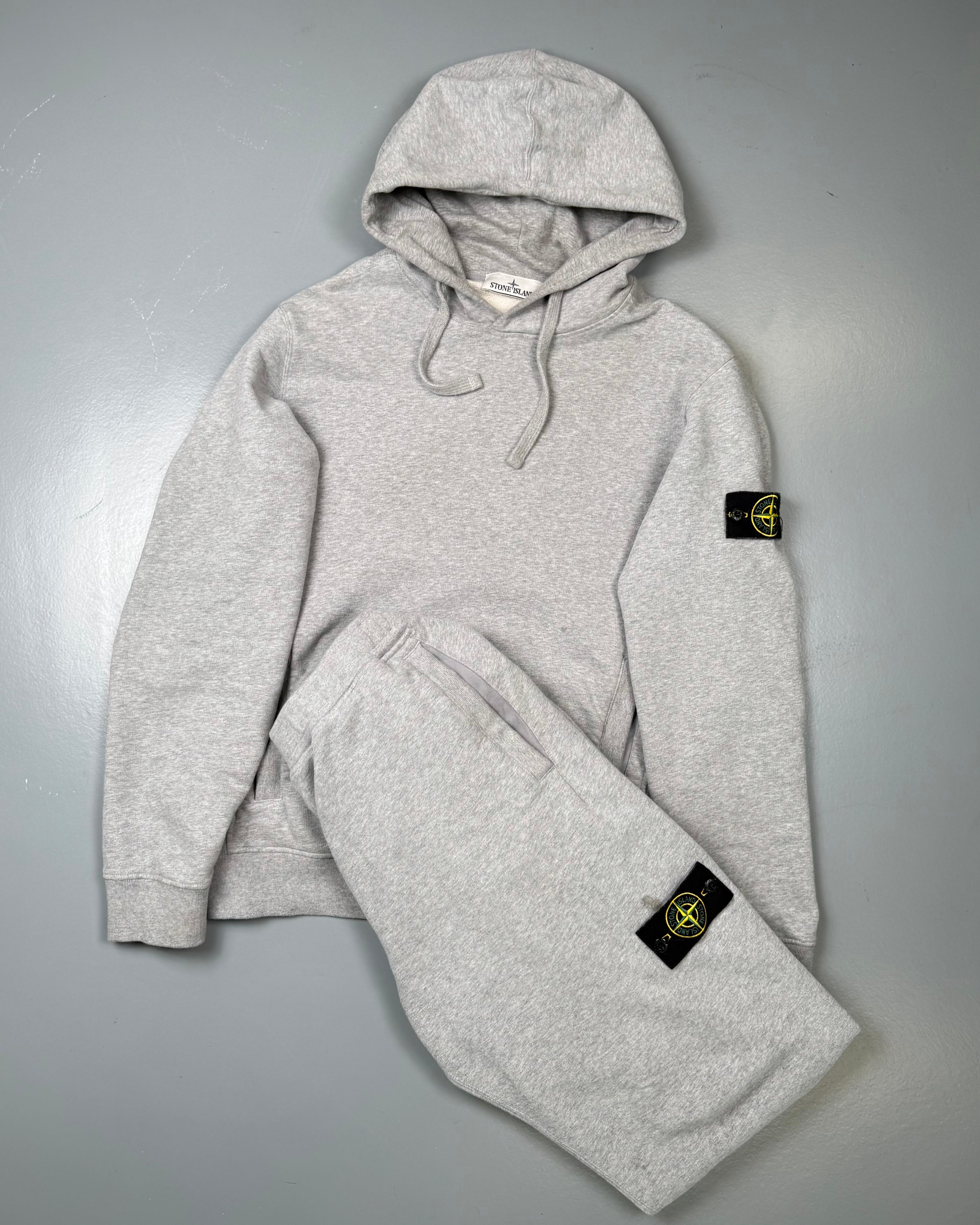 STONE ISLAND FULL GREY TRACKSUIT - LARGE - Affluent ArchivesUsed HIGH END DESIGNER CLOTHING
